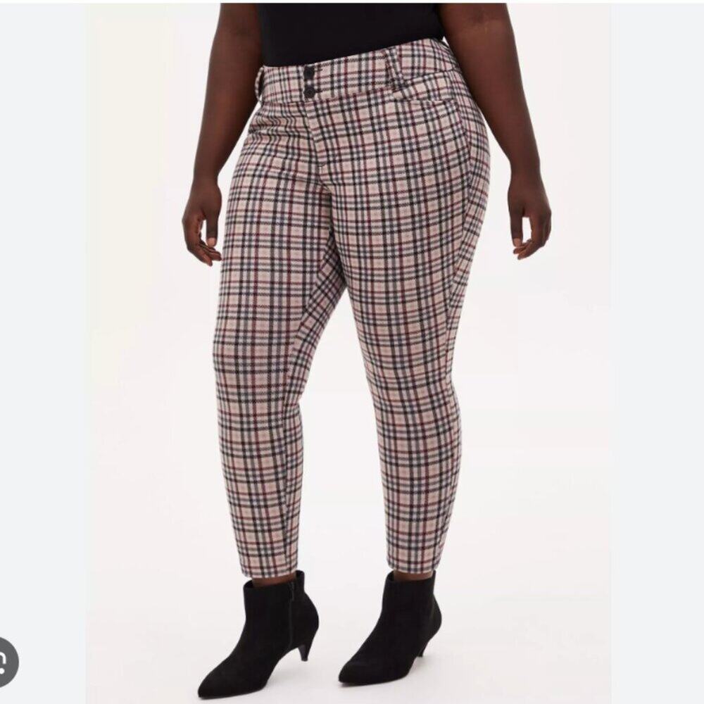 NWT Torrid Ankle Skinny Studio Double Knit Mid-Rise Pant Size 20